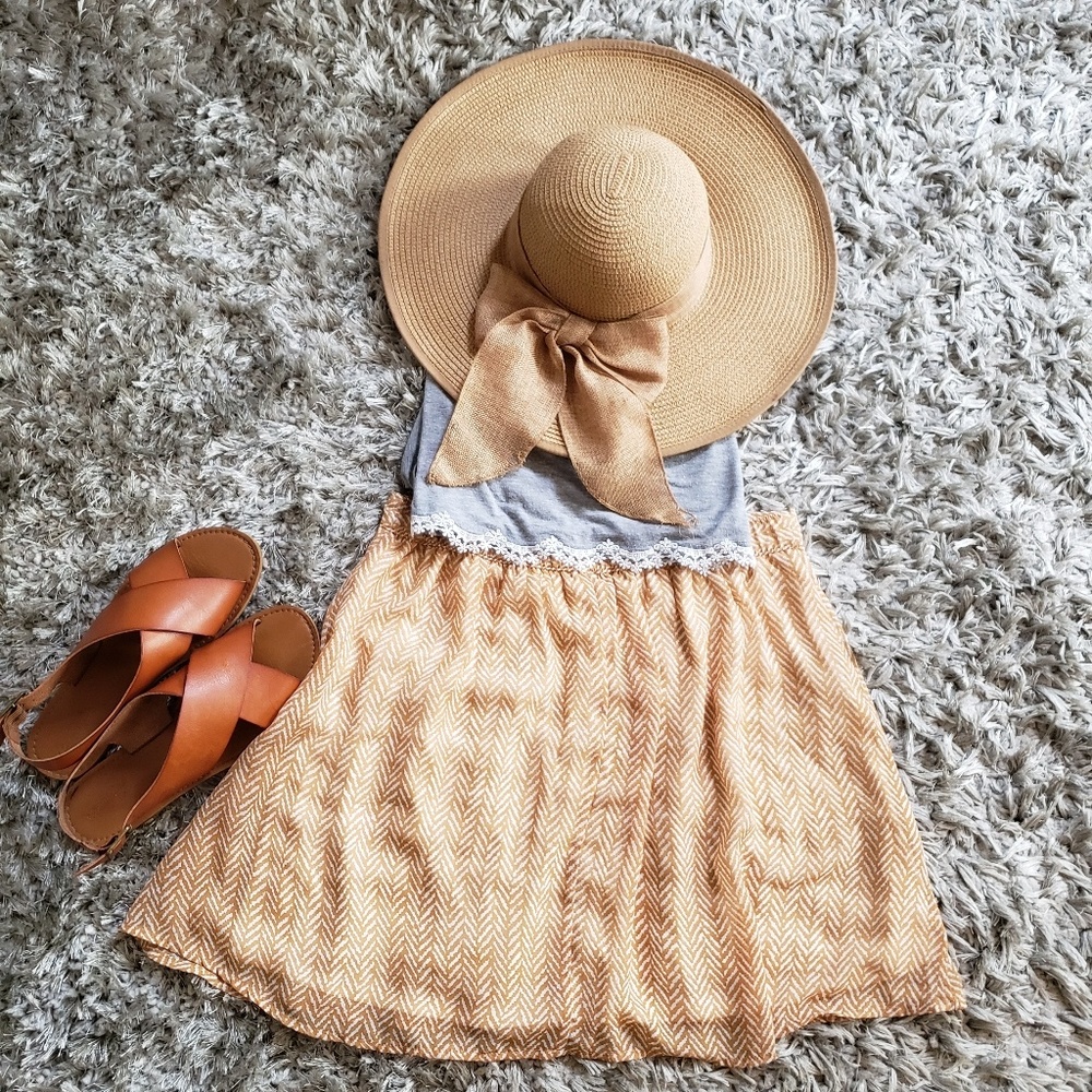 Old Navy Chevron Printed Skirt